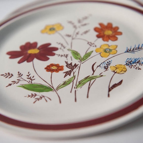 Set of 2 Vintage Lunastone Forest Flower Floral Stoneware 10 5/8" Dinner Plates - Picture 4 of 12